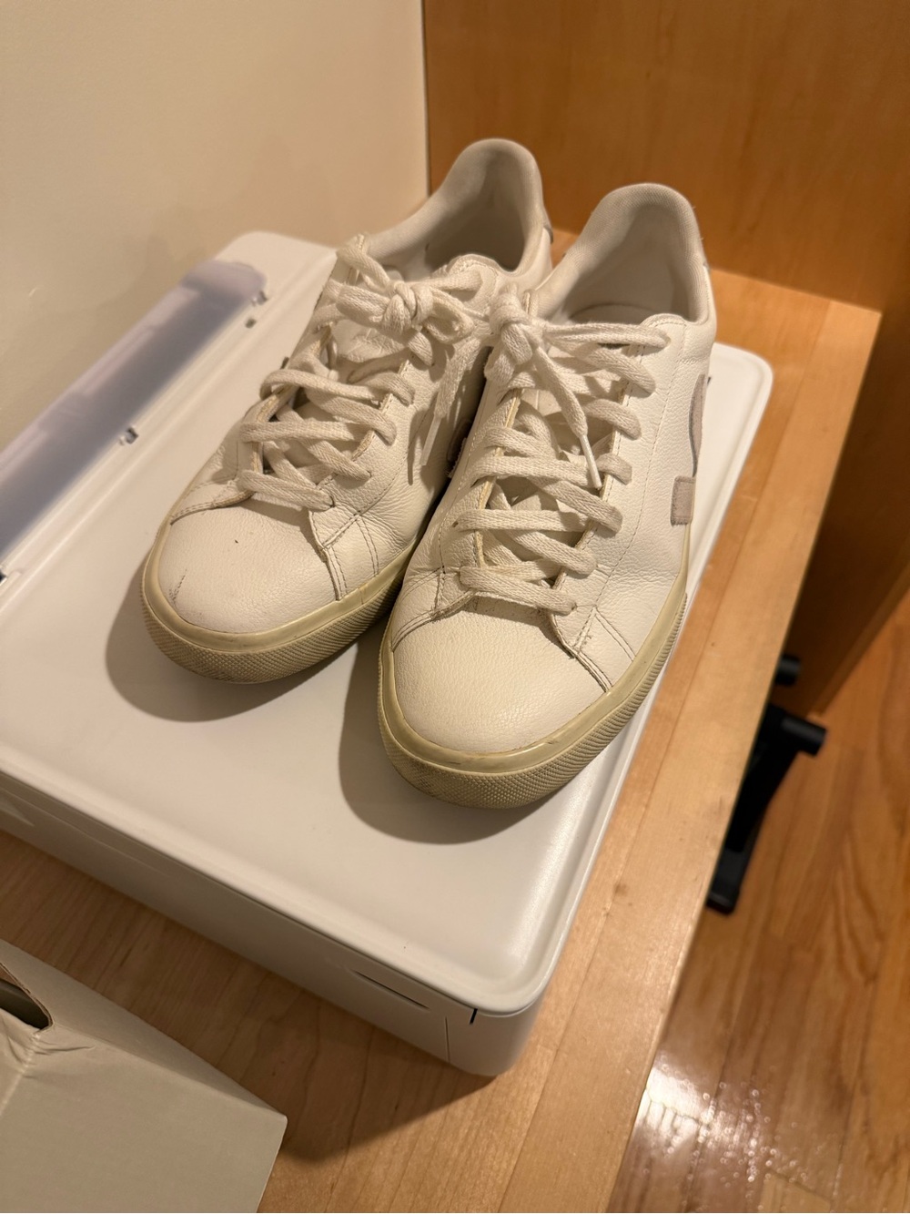 Men’s Veja Campo sneakers in size 11 (EU 44).
White/cream leather with neutral